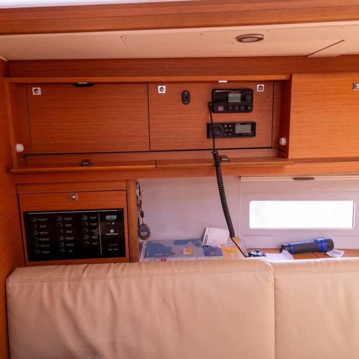 MAËLYS_DB | Dufour 430 GL photo 14