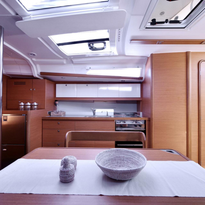 Noah - Water maker, Solar Panel | Dufour 430 photo 12