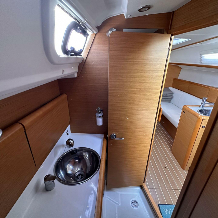 Cosma | Sun Odyssey 33i photo 23