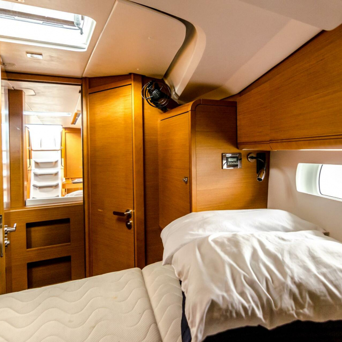 Victory Sea | Sun Odyssey 519 photo 8