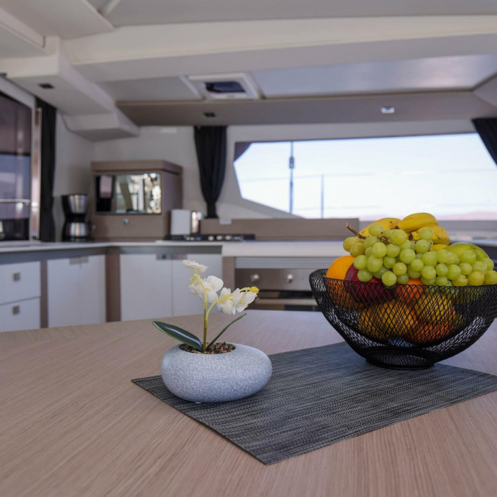 Aquarella | Fountaine Pajot 47 TANNA LUX photo 16