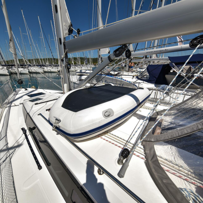 Seka VI | Bavaria C38 photo 5