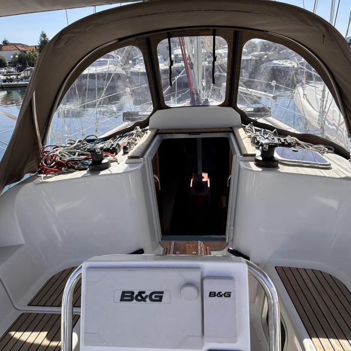 Cosma | Sun Odyssey 33i photo 5