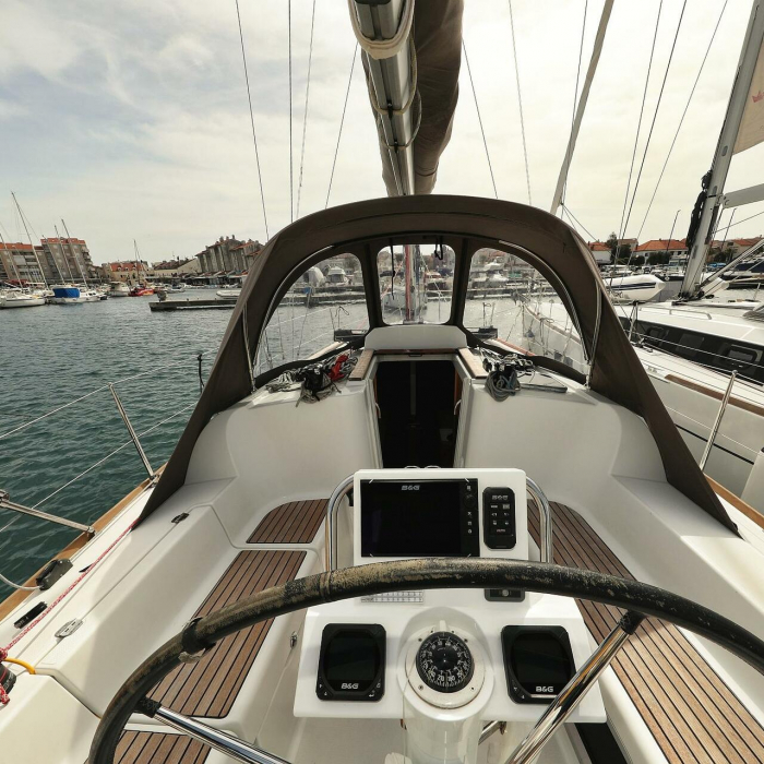 Cosma | Sun Odyssey 33i photo 26