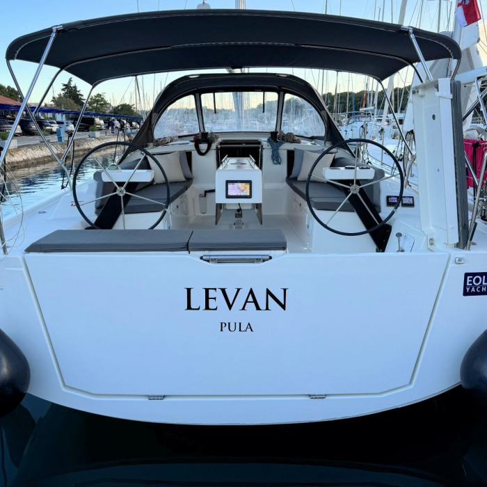 Levan | Dufour 430 GL photo 24