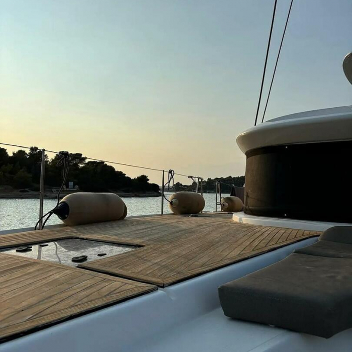 Cel | Lagoon 50 photo 6