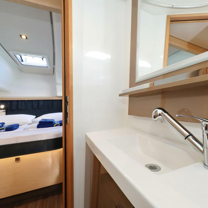 Why Not | Fountaine Pajot LUCIA 40 photo 10