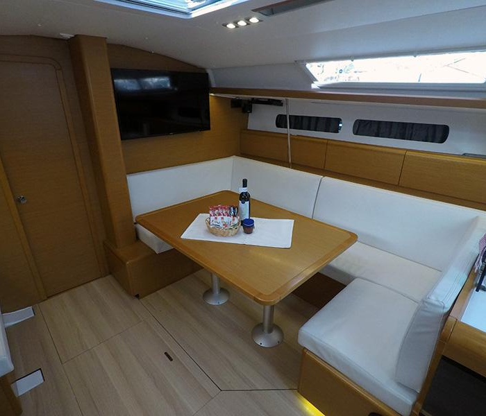 Elissa | Sun Odyssey 449 photo 16