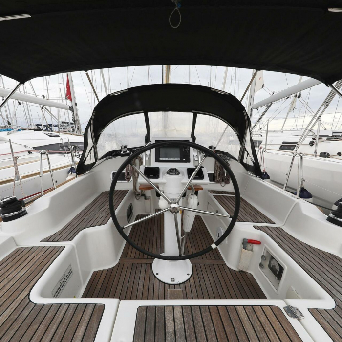 Caprice | Oceanis 34 photo 10