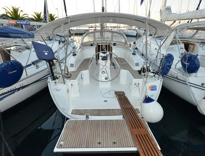 Ami | Bavaria Cruiser 33 photo 1