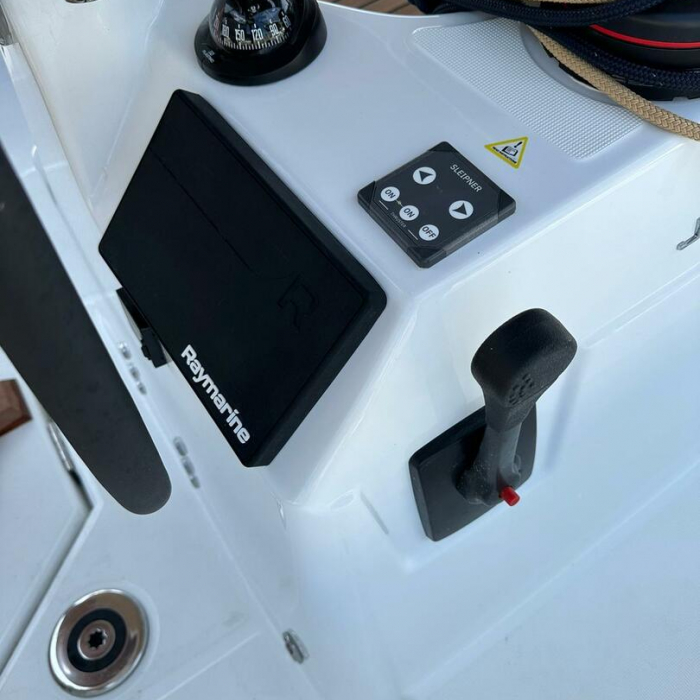 Star Kiss | Sun Odyssey 350 photo 9