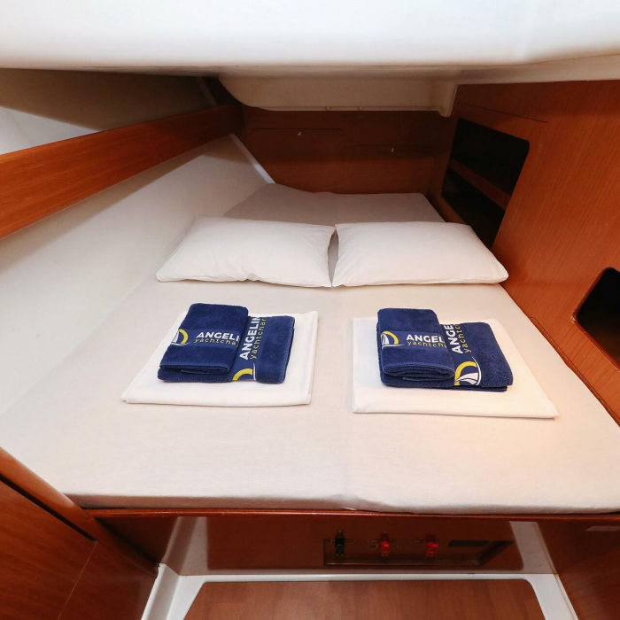 Kristina II | Cyclades 50.5 photo 3