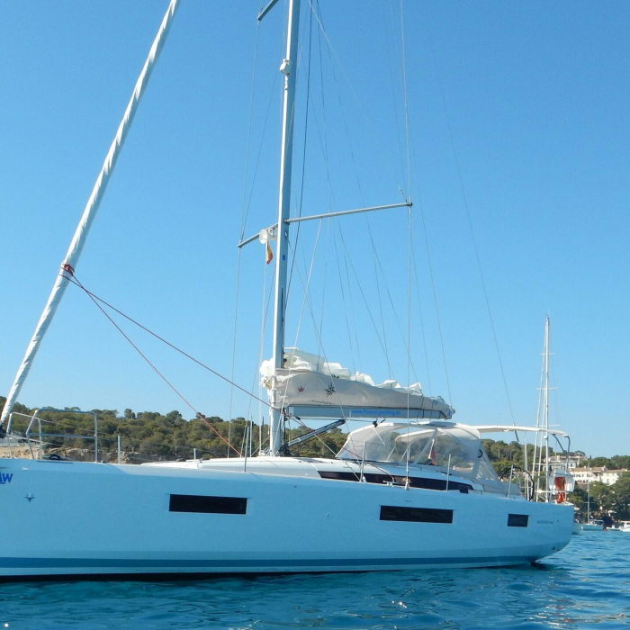 Rebelezza | Sun Odyssey 440 photo 3