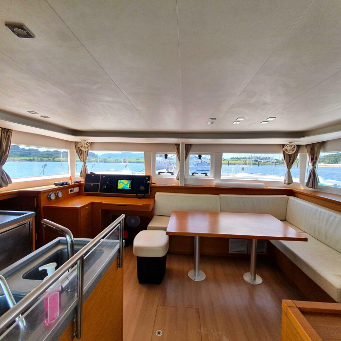 ArMarg | Lagoon 450 Fly photo 11