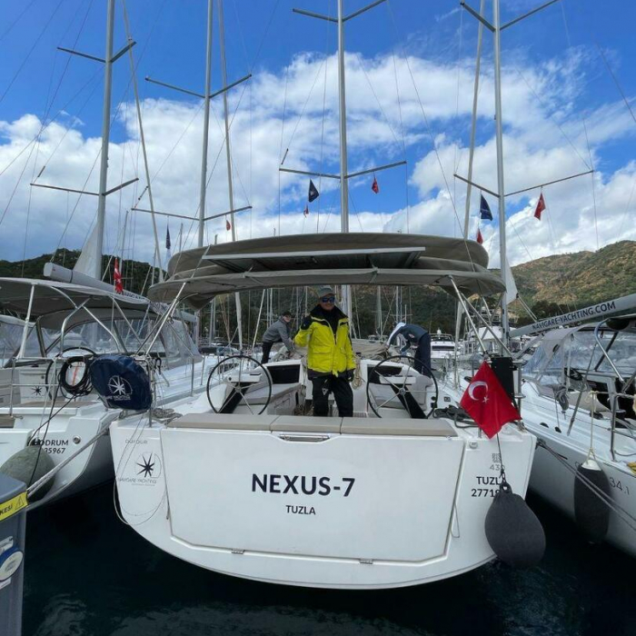 Nexus | Dufour 430 photo 1