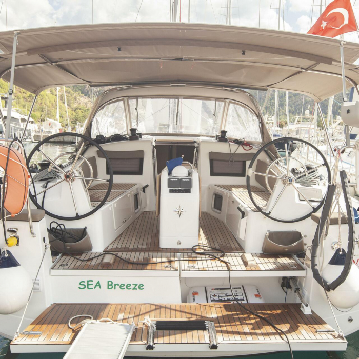 Sea Breeze | Sun Odyssey 410 photo 8