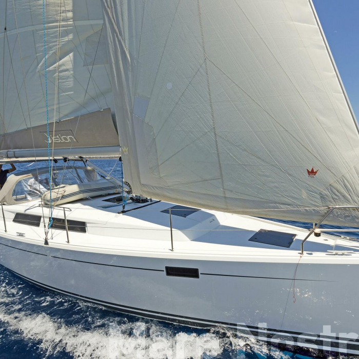 Mare Nostrum | Hanse 385 photo 2