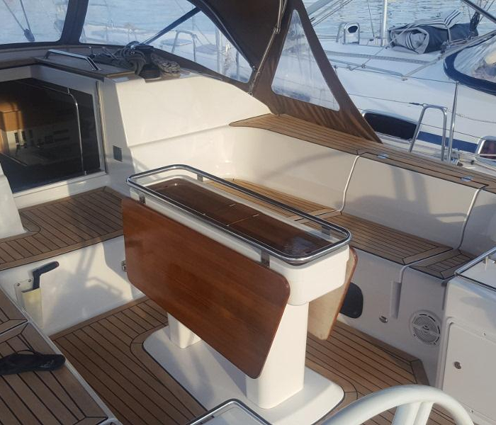 Moonlight | Elan 50 Impression photo 13