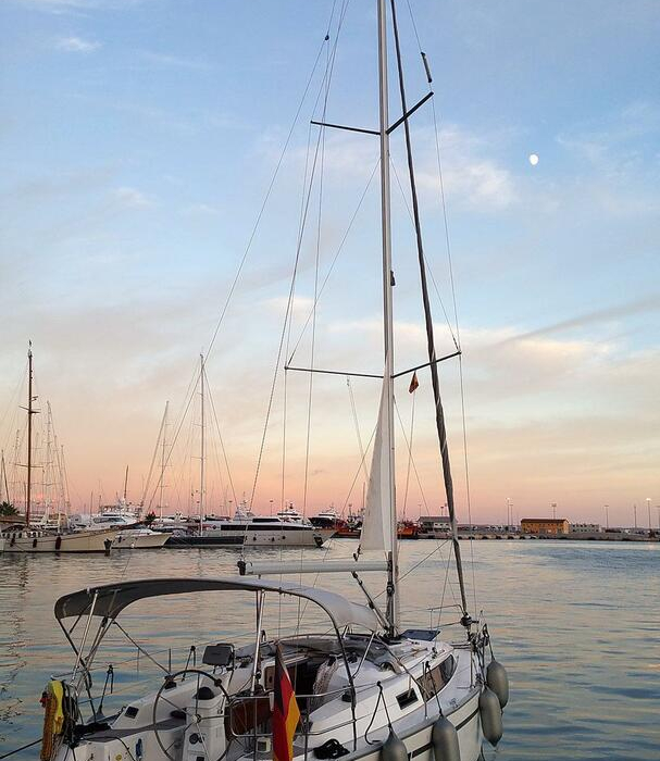 Callisto | Bavaria Cruiser 33 photo 8