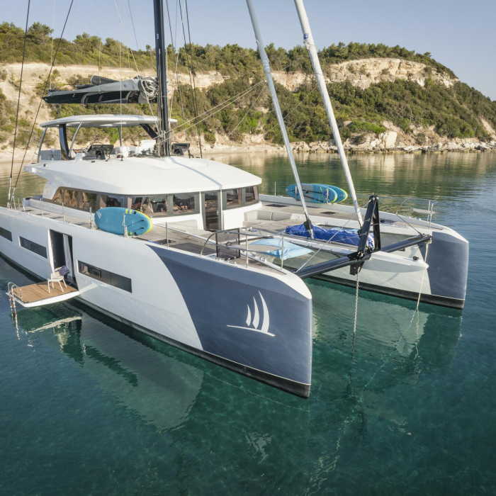 LA DESIRADE | Lagoon SEVENTY 7 - 4 double cabins photo 1