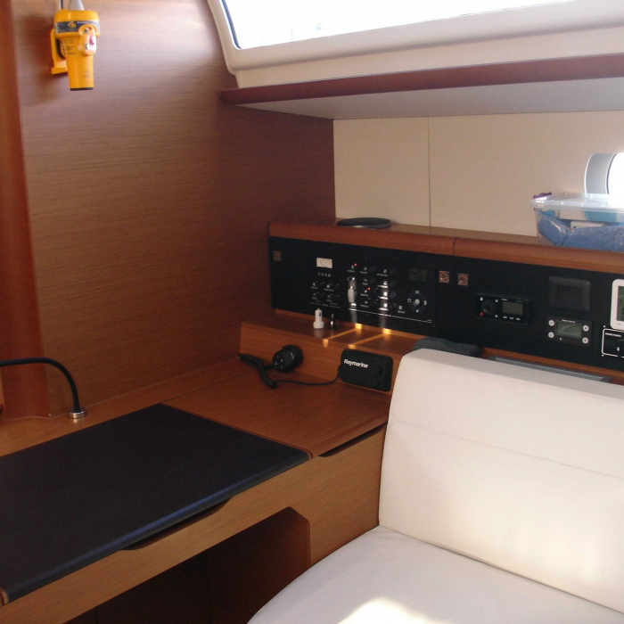 Ataraxia | Sun Odyssey 519 photo 12