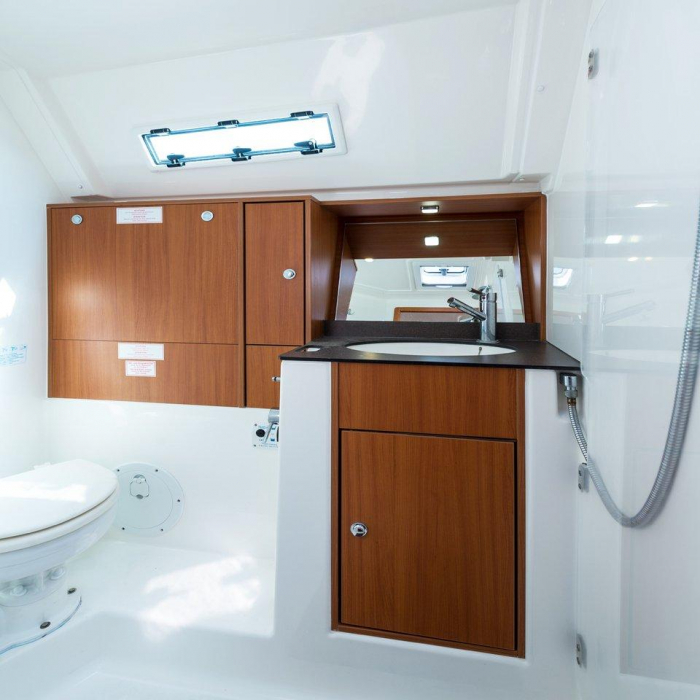 Aquaholic | Bavaria Cruiser 45 photo 23