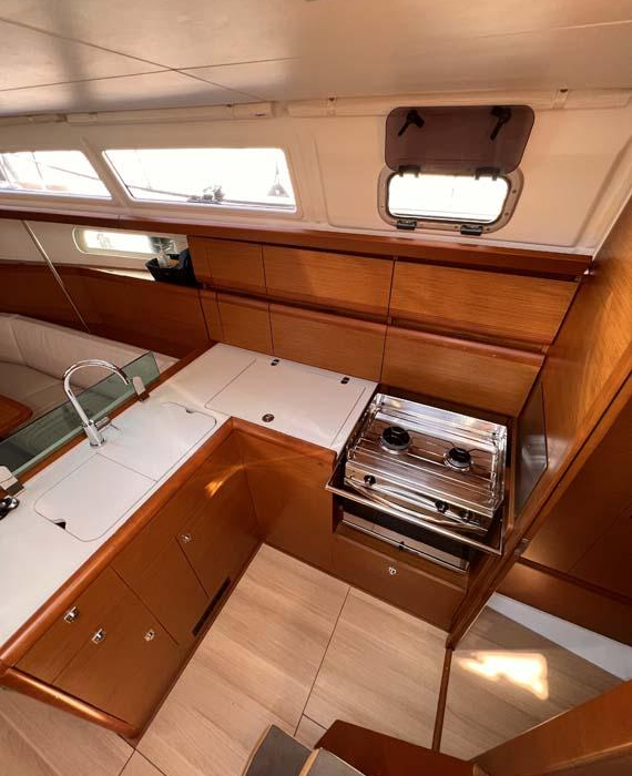 MoElli | Sun Odyssey 389 photo 9