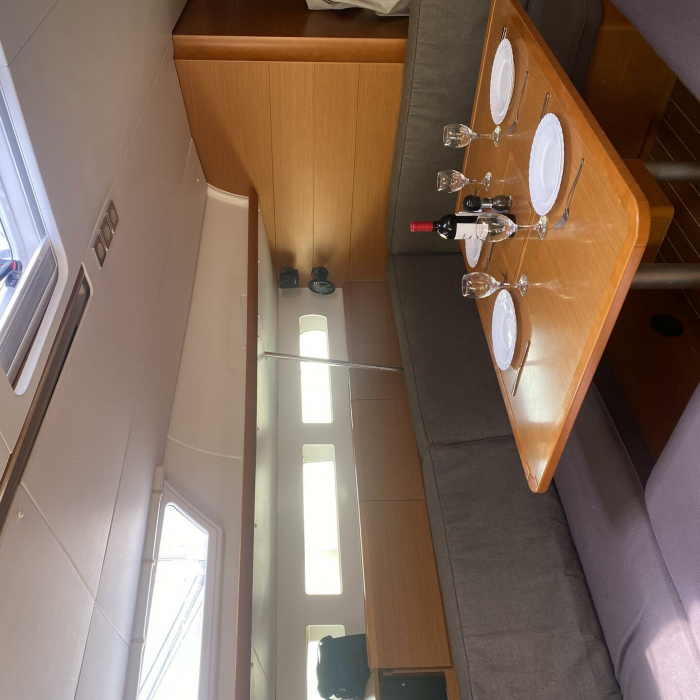 Elise of Sweden | Sun Odyssey 519 photo 6