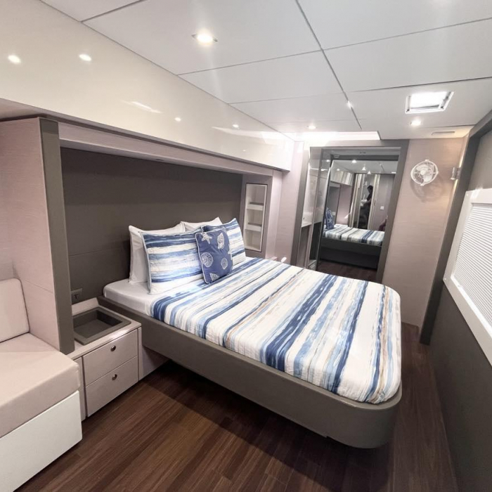 Yachti By Nature | Aventura 50 photo 3