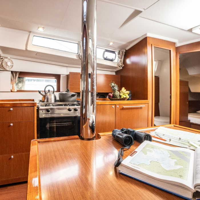 Rania | Oceanis 38.1 photo 13