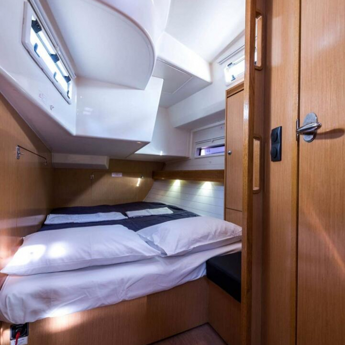 Altair | Bavaria Cruiser 50 photo 26