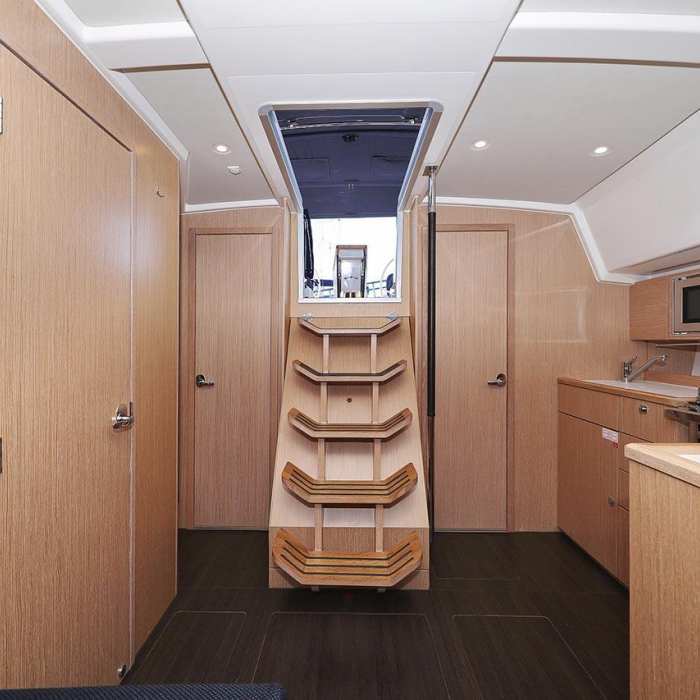 Aldebaran | Bavaria C42 photo 20