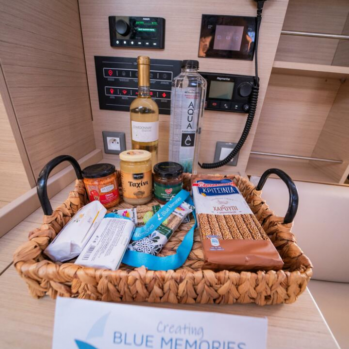 Piperi | Oceanis 37.1 photo 12