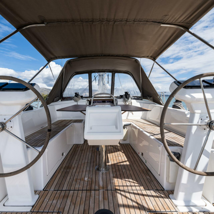 Alfonso | Bavaria C38 photo 7