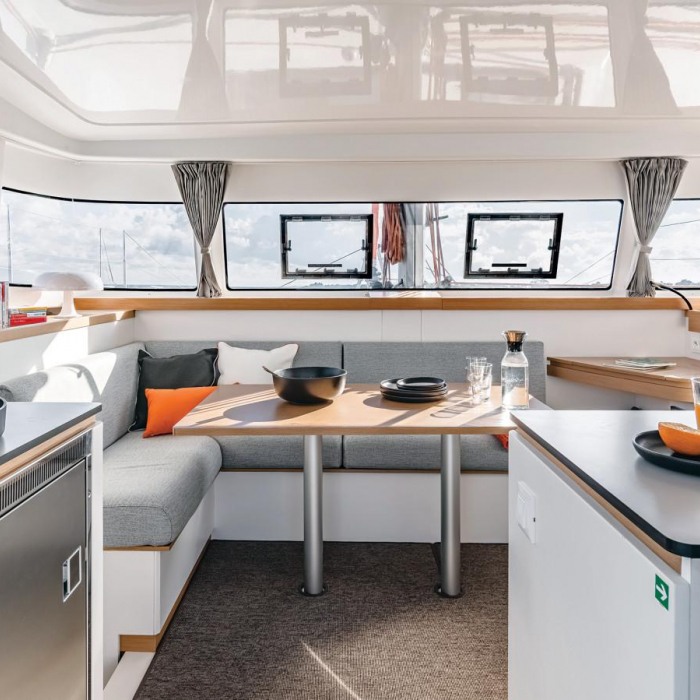 Amare III | Excess 11 photo 1