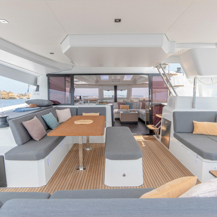 Ruinart | Fountaine Pajot Elba 45 photo 9