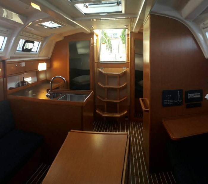 John K | Bavaria Cruiser 37 photo 9