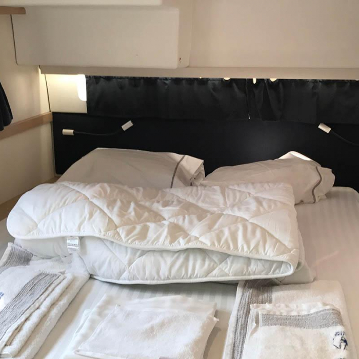 Waterloo | Fountaine Pajot Saba 50 photo 31