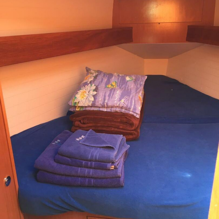 Nici | Bavaria Cruiser 32 photo 6