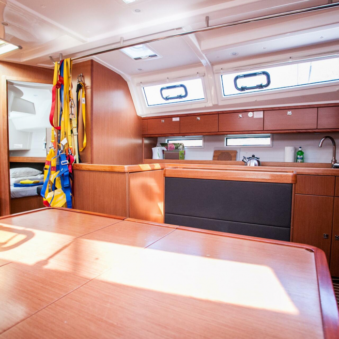 Easy Point | Bavaria Cruiser 46 photo 1