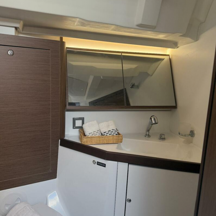 Athena 2 | Oceanis 46.1 photo 22