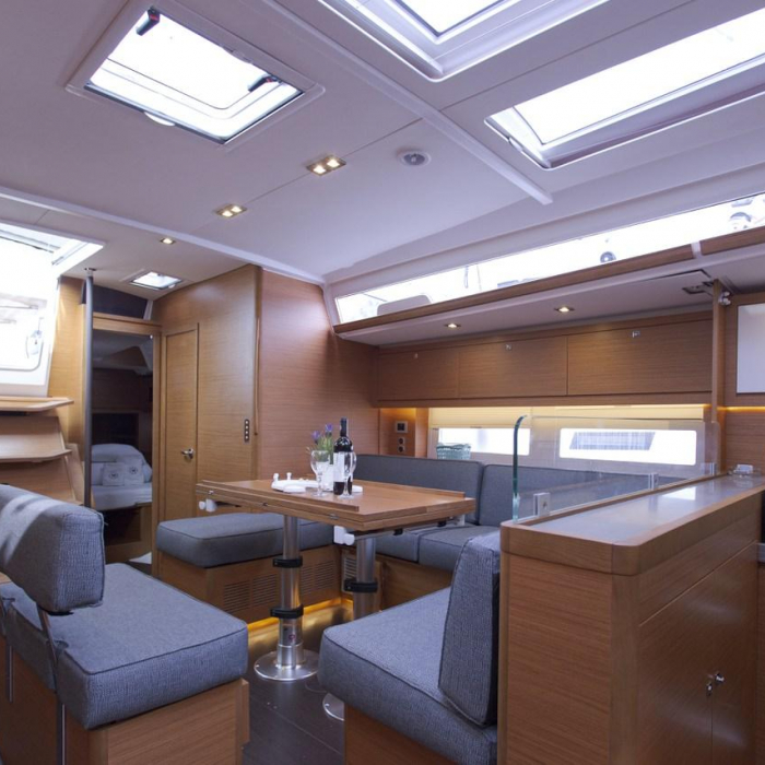 Astrid | Dufour 530 photo 13