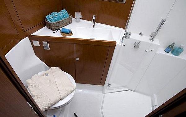 Hande | Oceanis 45 photo 15