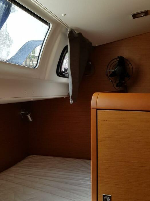 Pata | Sun Odyssey 519 photo 17