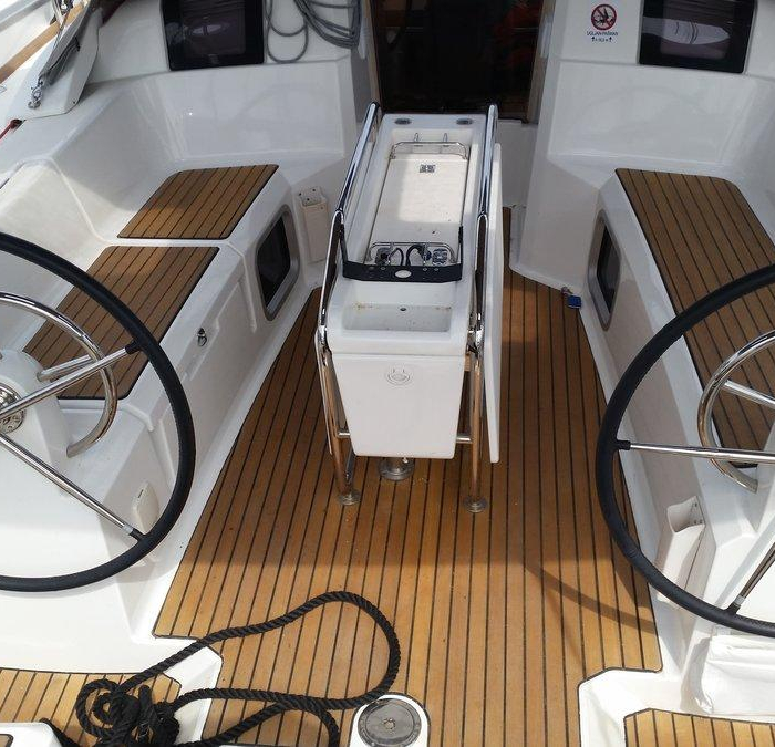 Orion | Sun Odyssey 379 photo 4