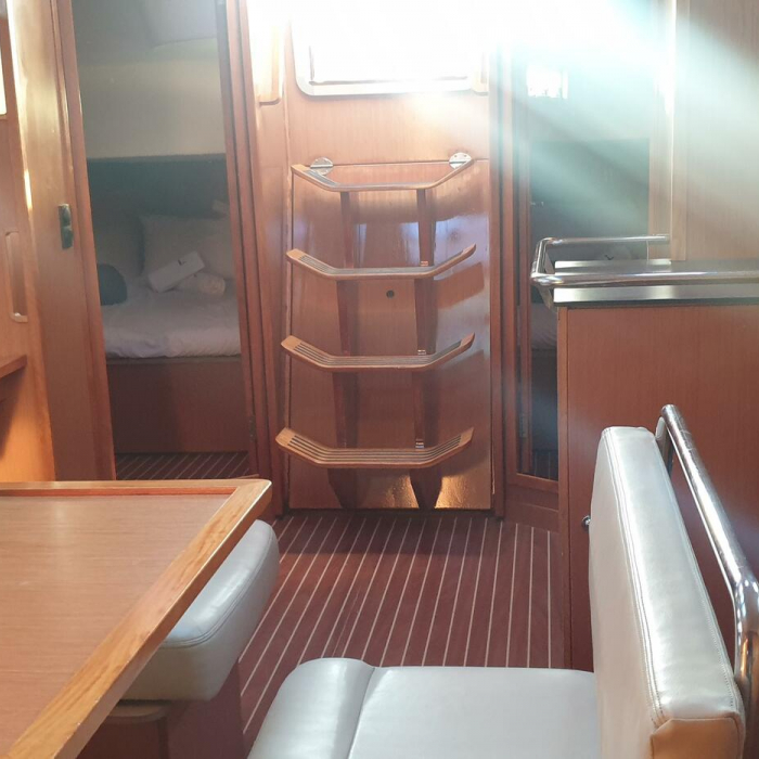 Laura | Bavaria Cruiser 45 photo 4