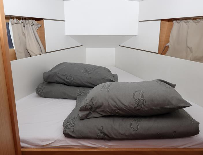 Aquarius | Oceanis 35.1 photo 14