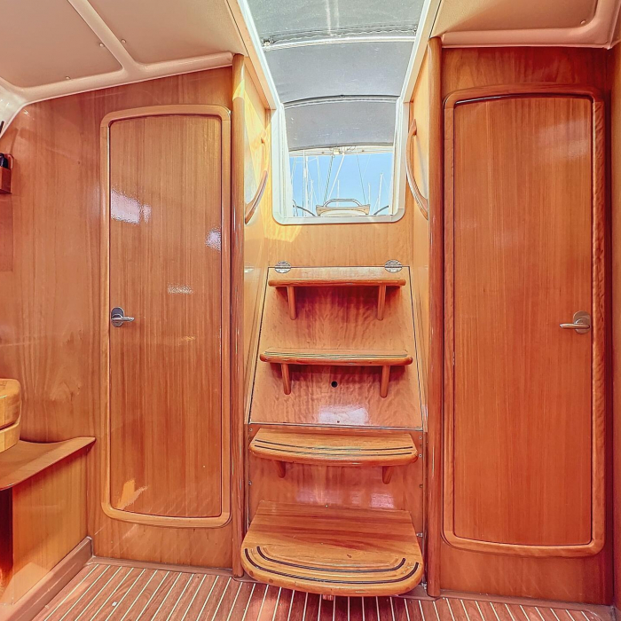 Okeanis S | Bavaria 42 photo 4