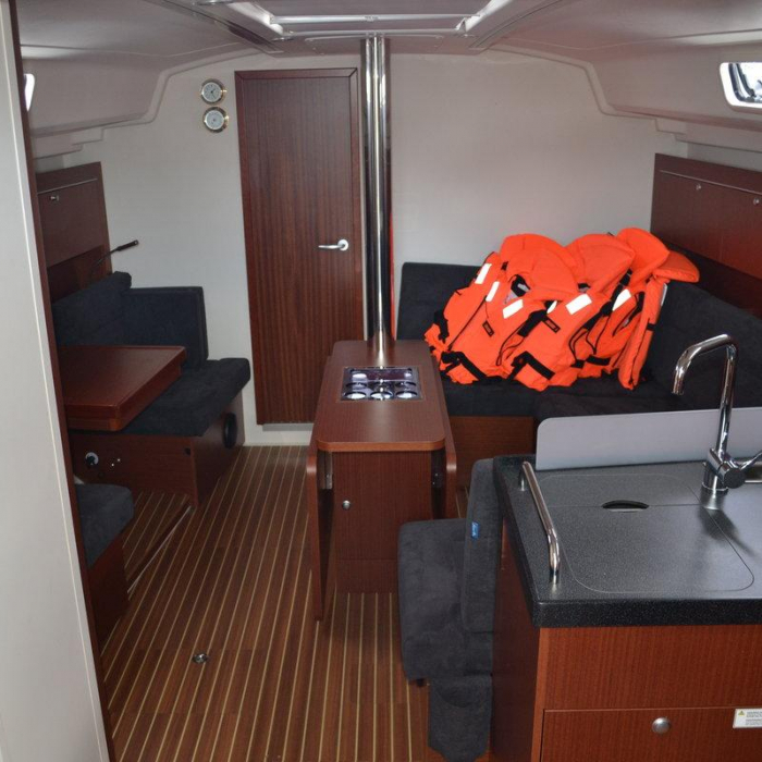 Vega | Hanse 415 photo 13
