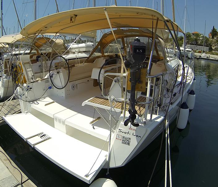 Sv. Ivan | Dufour 382 GL photo 3